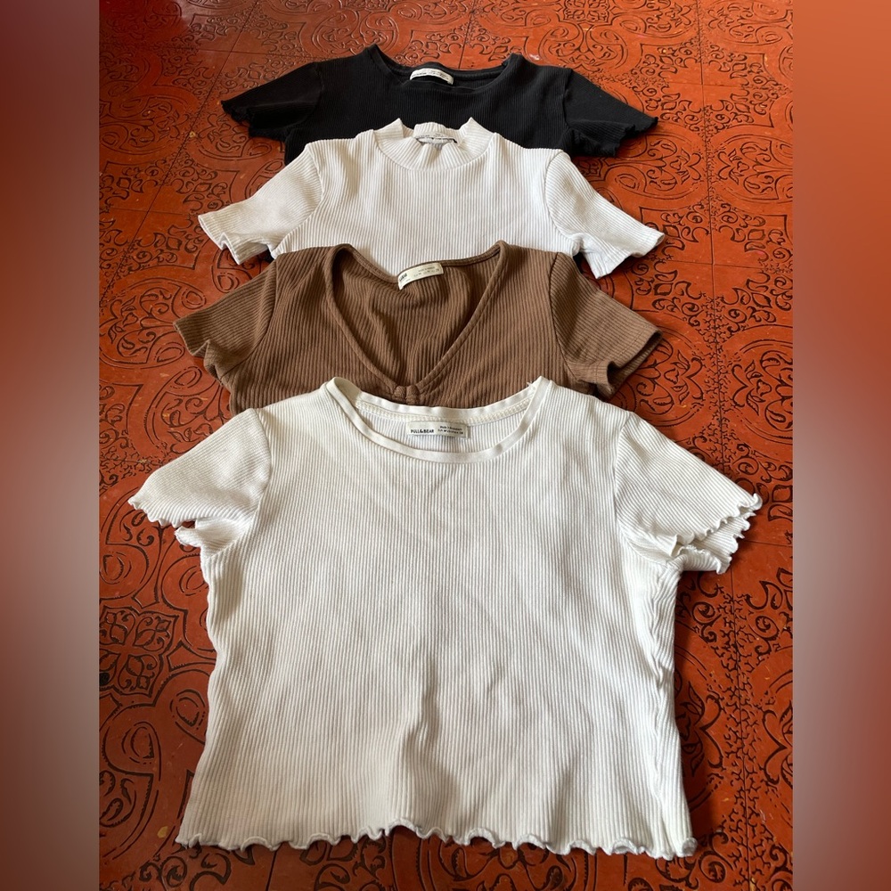 Pull&Bear Ribbed Crop Tee Set in White, Brown, Black